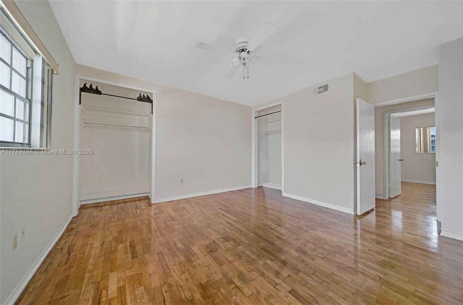 Small Image of 7412 GARY AVE #7412, Miami Beach Number 24