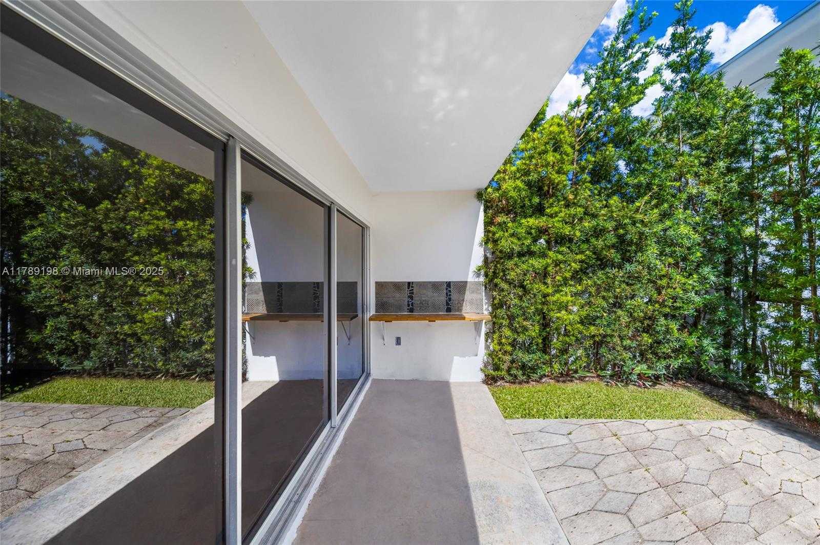 Small Image of 7412 GARY AVE #7412, Miami Beach Number 29