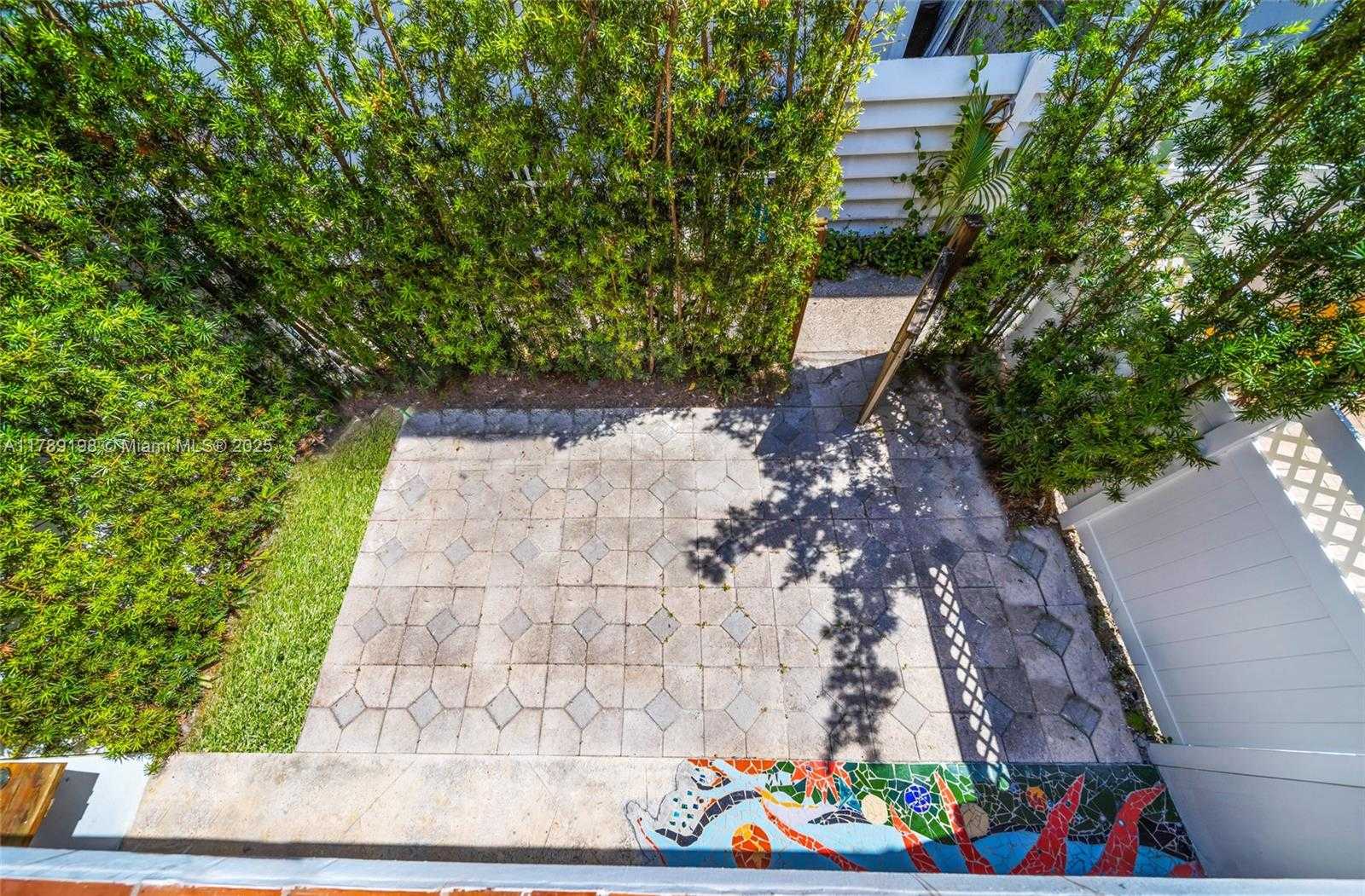 Small Image of 7412 GARY AVE #7412, Miami Beach Number 30