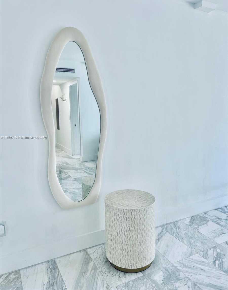 Small Image of 1150 EUCLID AVE #306, Miami Beach Number 14