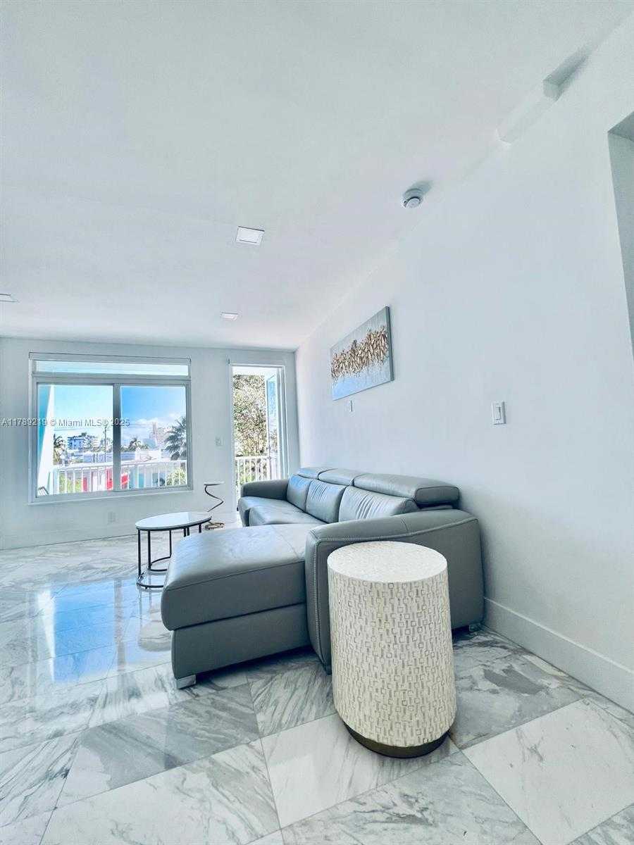 Small Image of 1150 EUCLID AVE #306, Miami Beach Number 3