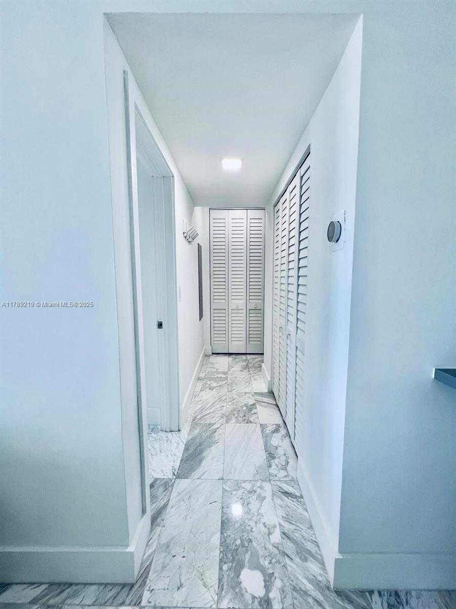 Small Image of 1150 EUCLID AVE #306, Miami Beach Number 8