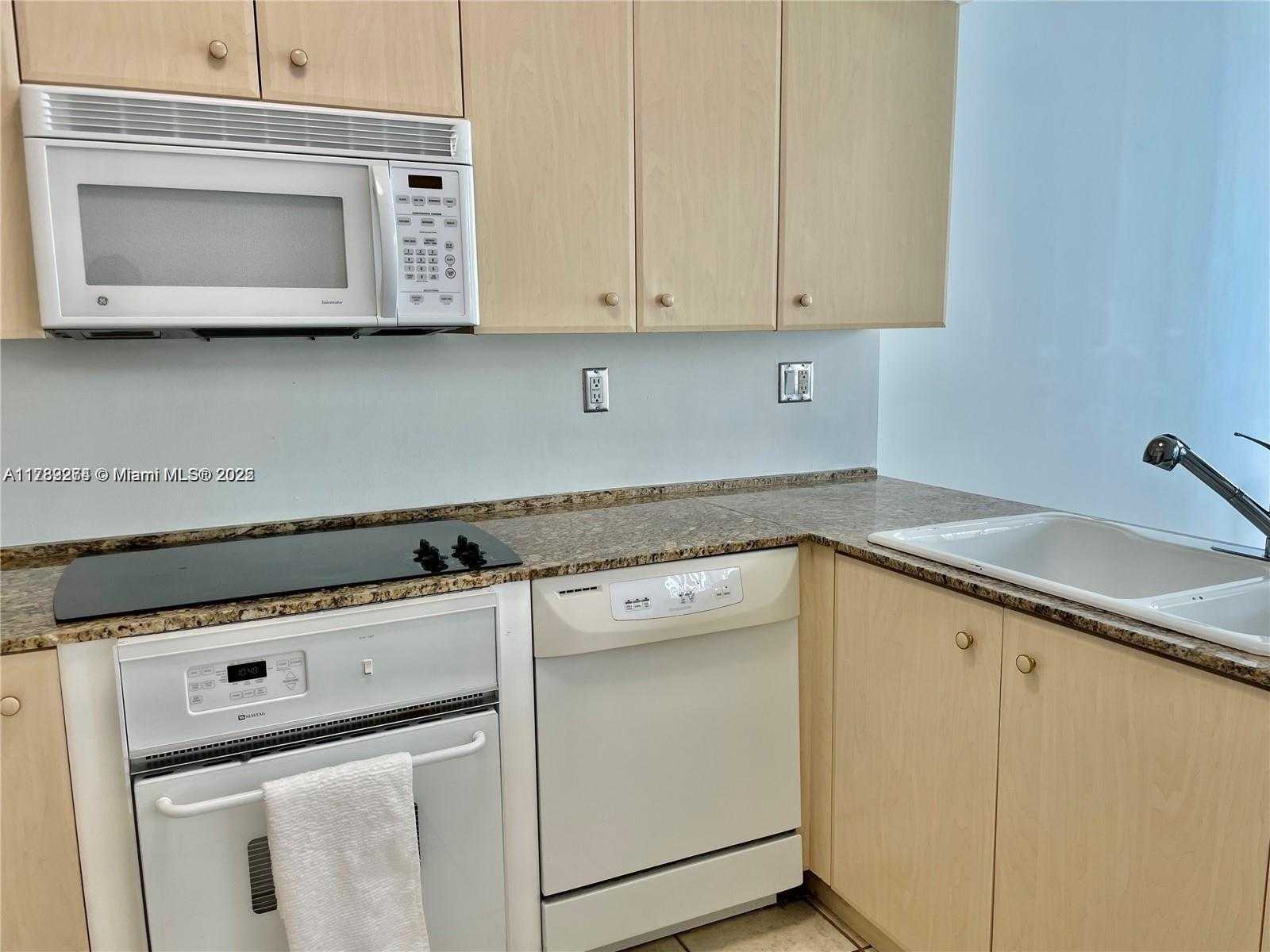 Small Image of 3370 NORTH EAST 190TH ST #510, Aventura Number 8