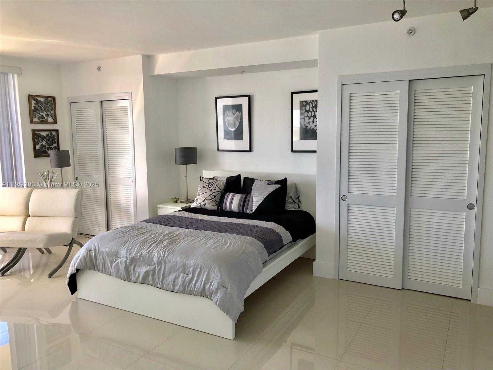 Small Image of 1500 BAY RD #1236S, Miami Beach Number 5