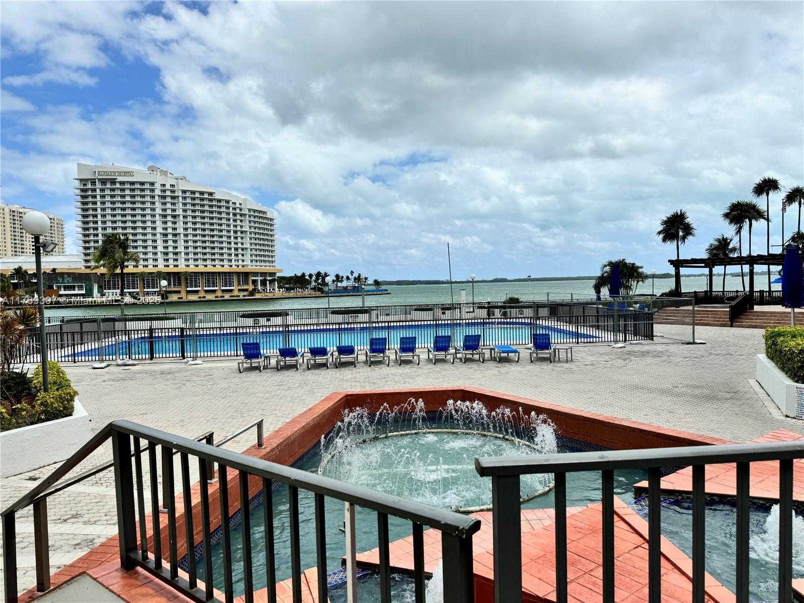 Small Image of 801 BRICKELL BAY DR #465, Miami Number 11