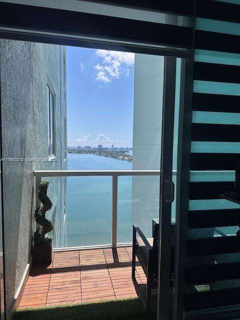Small Image of 1900 NORTH BAYSHORE DR #2605, Miami Number 15