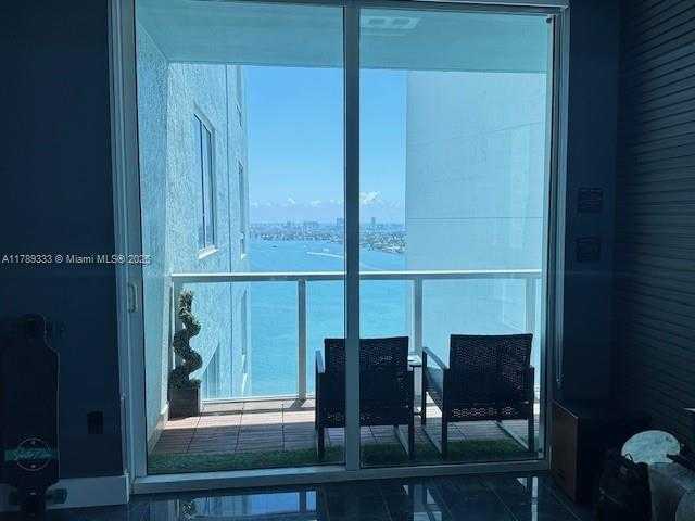 Small Image of 1900 NORTH BAYSHORE DR #2605, Miami Number 39