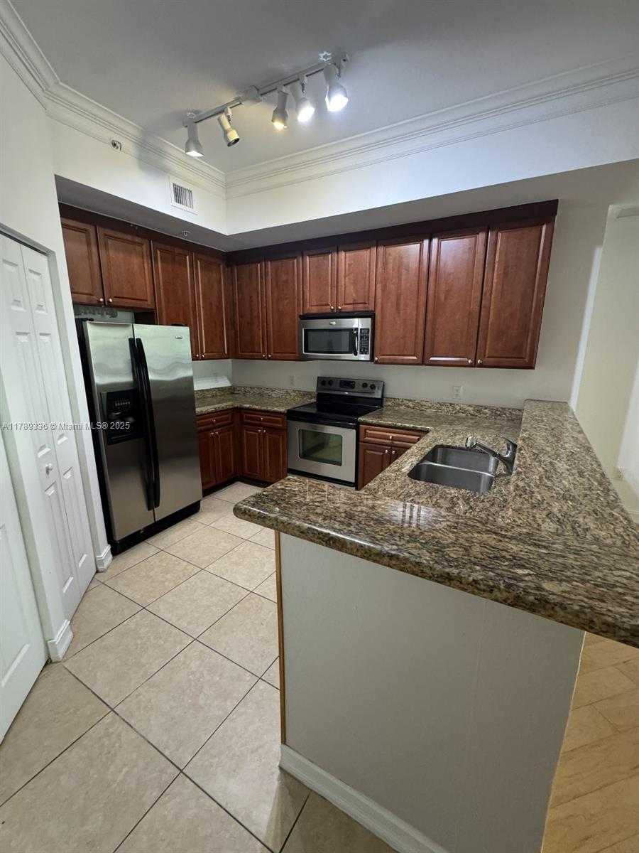 Small Image of 3001 NORTH EAST 185TH ST #324, Aventura Number 3