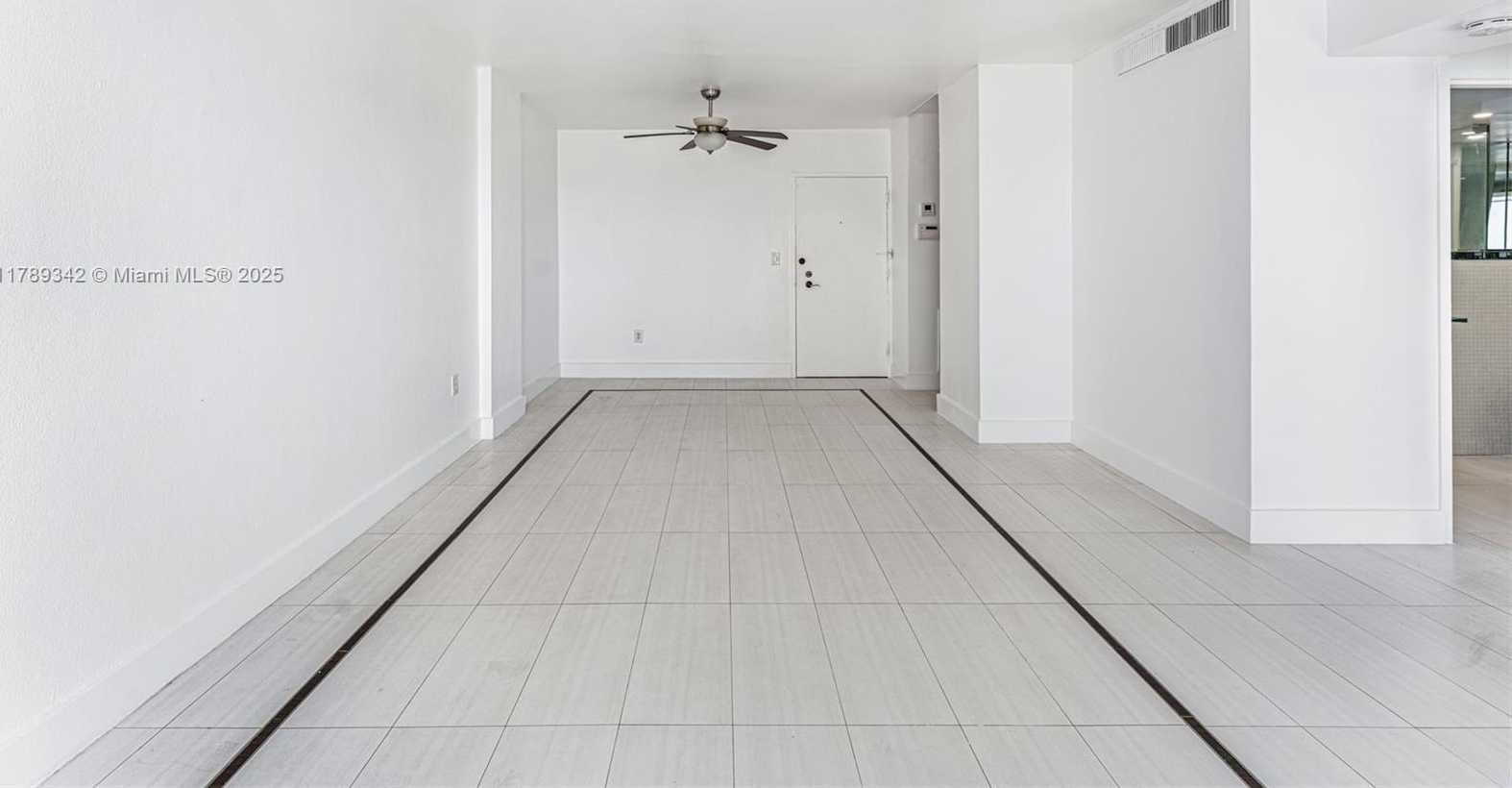 Small Image of 800 WEST AVE #720, Miami Beach Number 7