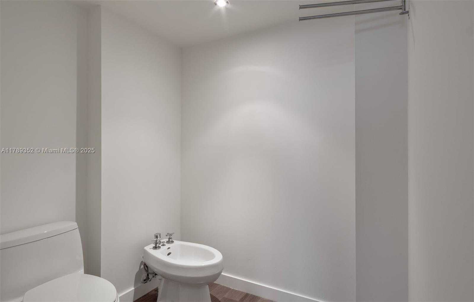 Small Image of 780 NORTH EAST 69TH ST #1510, Miami Number 28