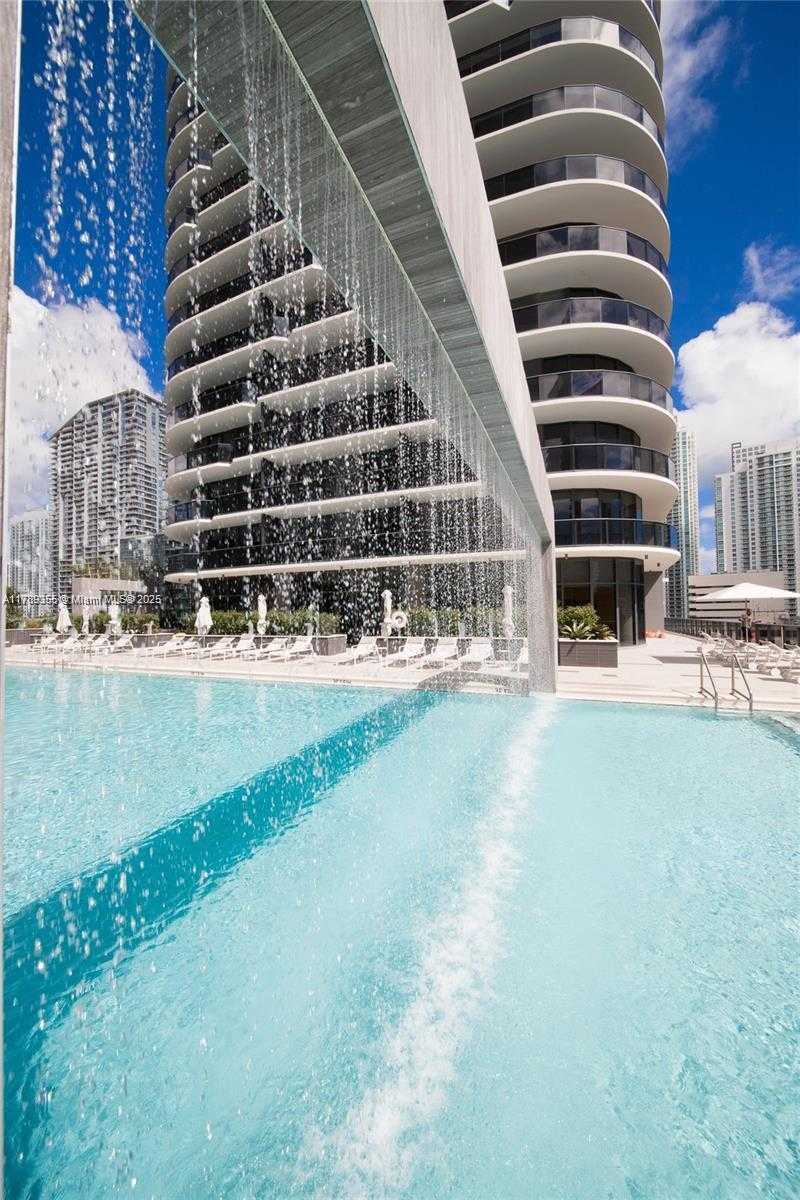 Small Image of 55 SOUTH WEST 9TH #2509, Miami Number 14