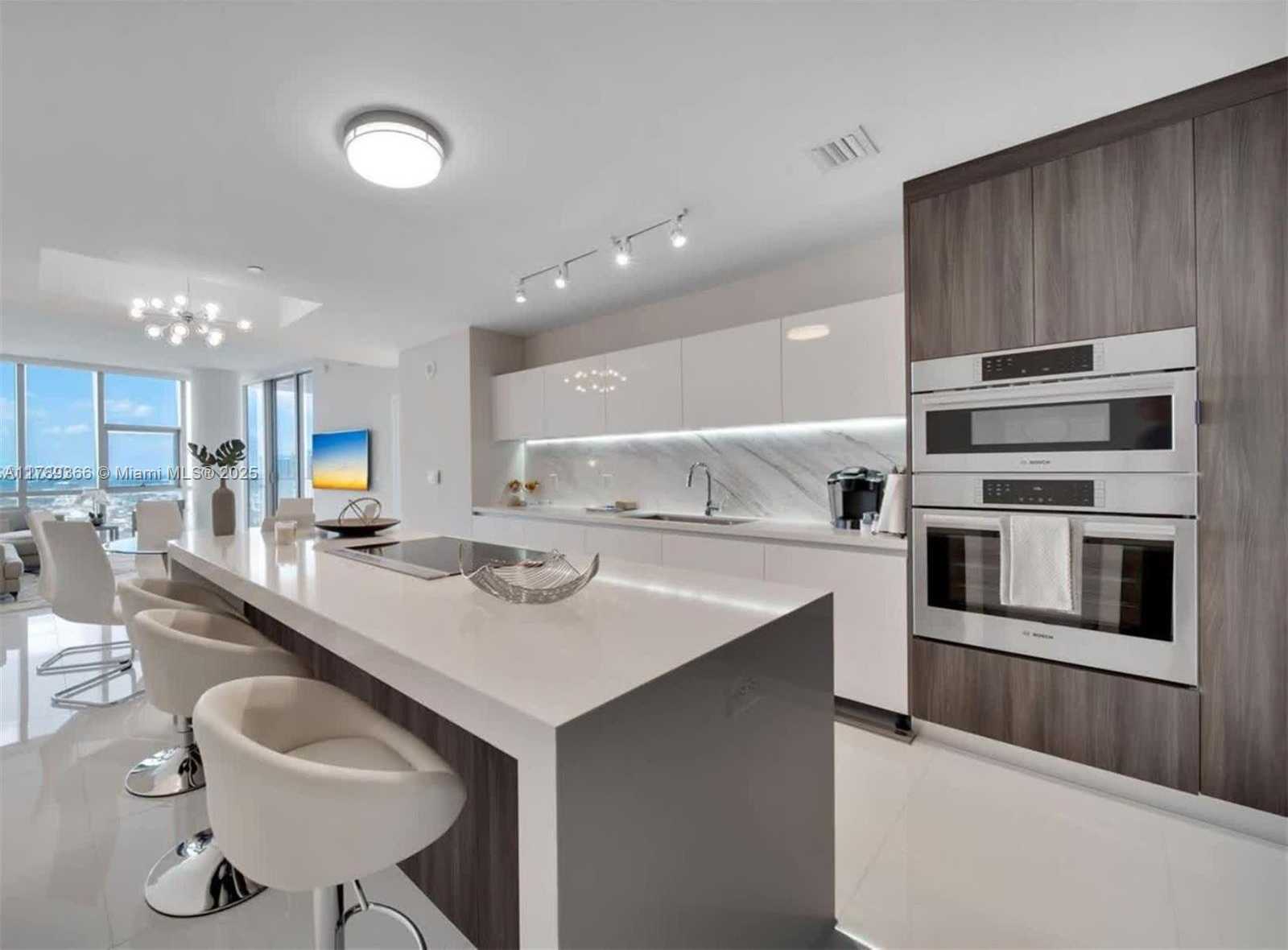 Small Image of 851 NORTH EAST 1ST AVE #2601, Miami Number 3