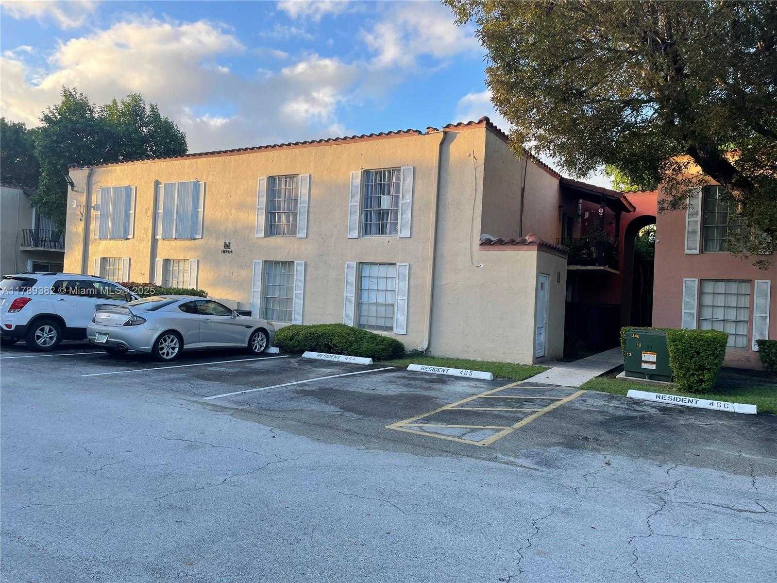 Small Image of 10744 NORTH KENDALL DR #M11, Miami Number 12