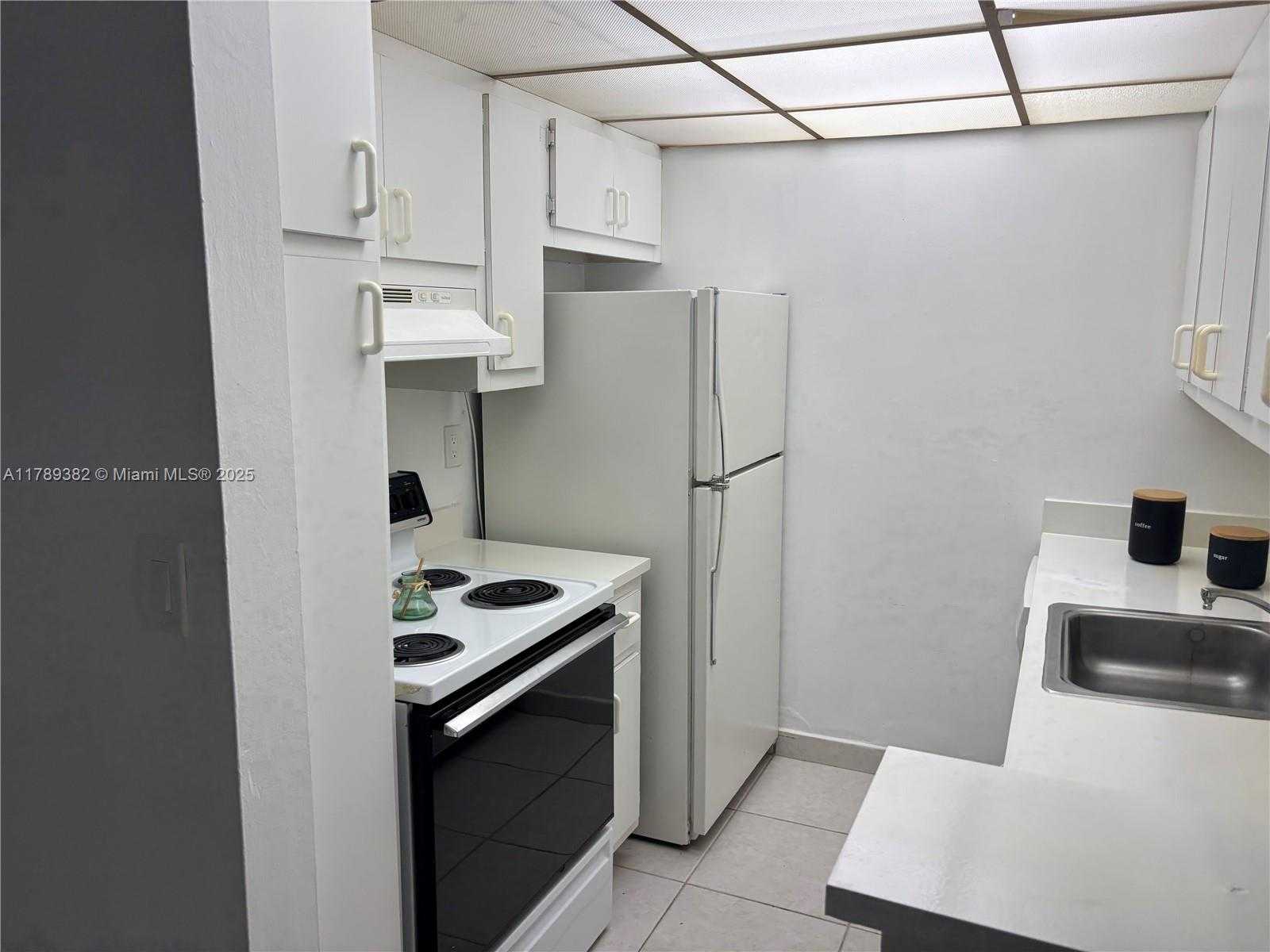 Small Image of 10744 NORTH KENDALL DR #M11, Miami Number 7
