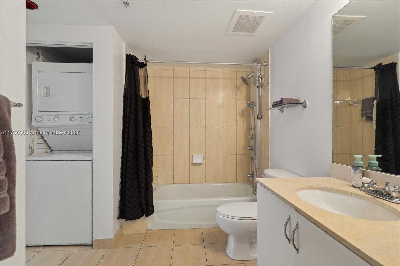 Small Image of 1750 NORTH BAYSHORE DR #2805, Miami Number 27