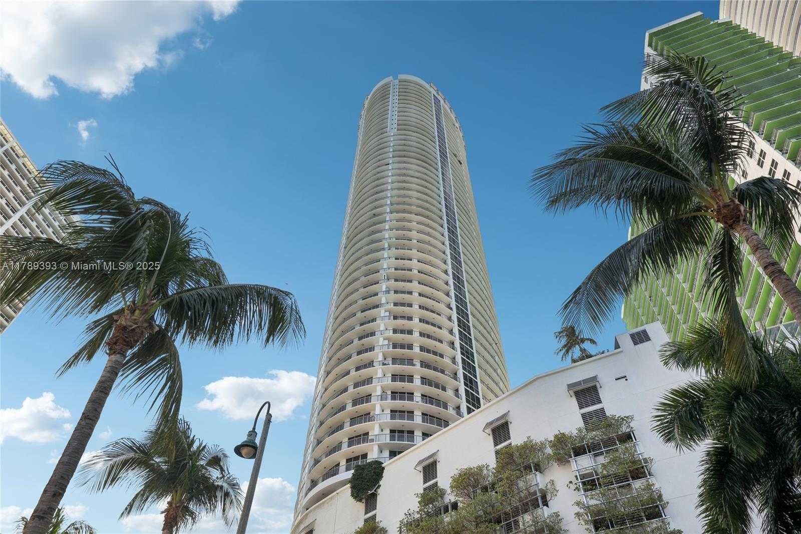 Small Image of 1750 NORTH BAYSHORE DR #2805, Miami Number 3