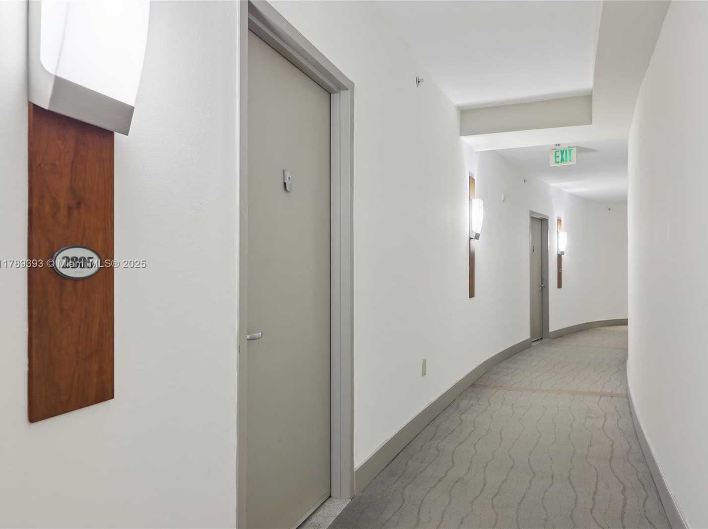 Small Image of 1750 NORTH BAYSHORE DR #2805, Miami Number 4