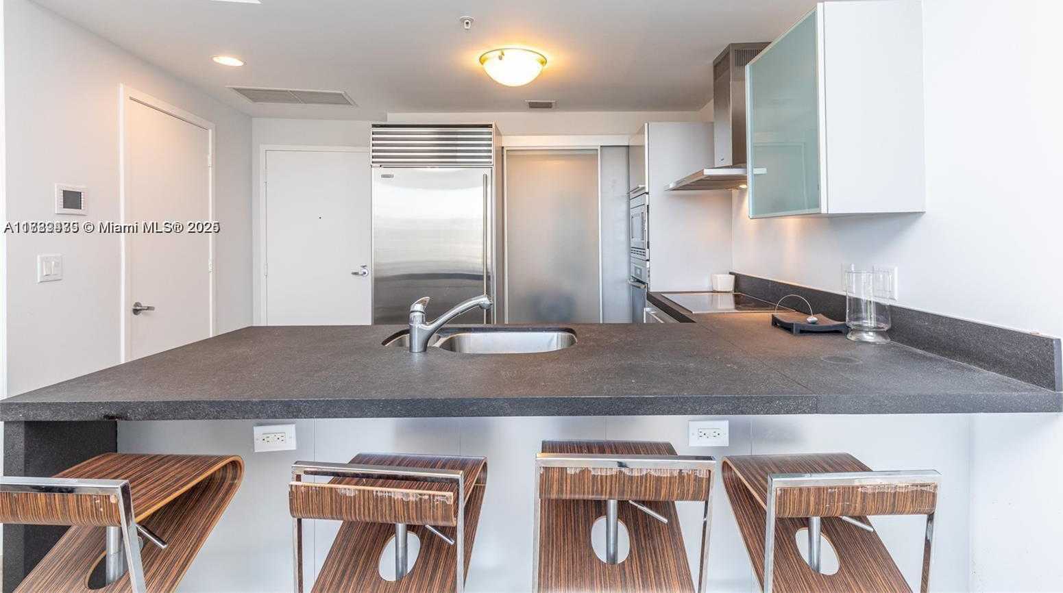 Small Image of 18201 COLLINS AVE #703, Sunny Isles Beach Number 5