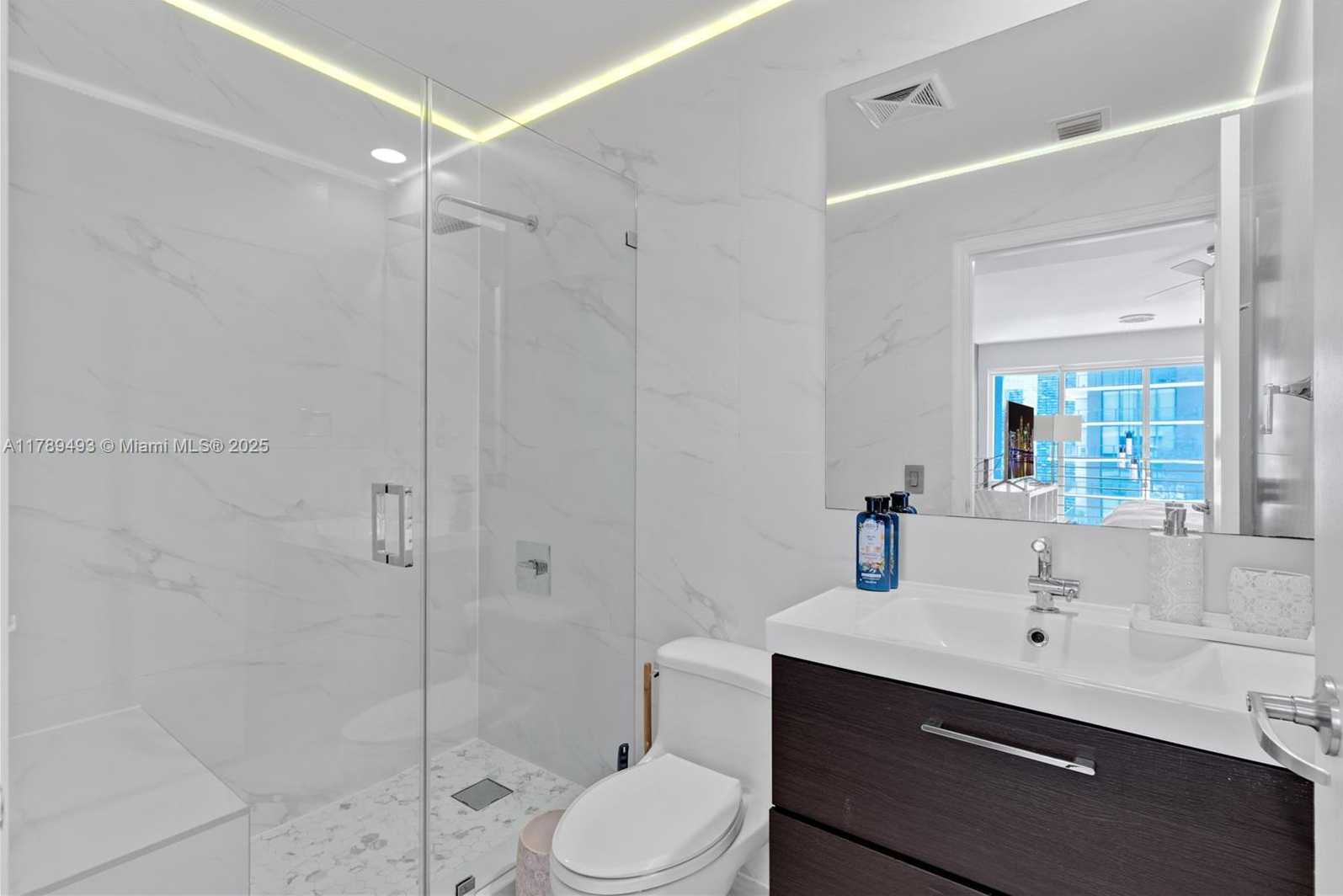 Small Image of 60 SOUTH WEST 13TH ST #2204, Miami Number 15