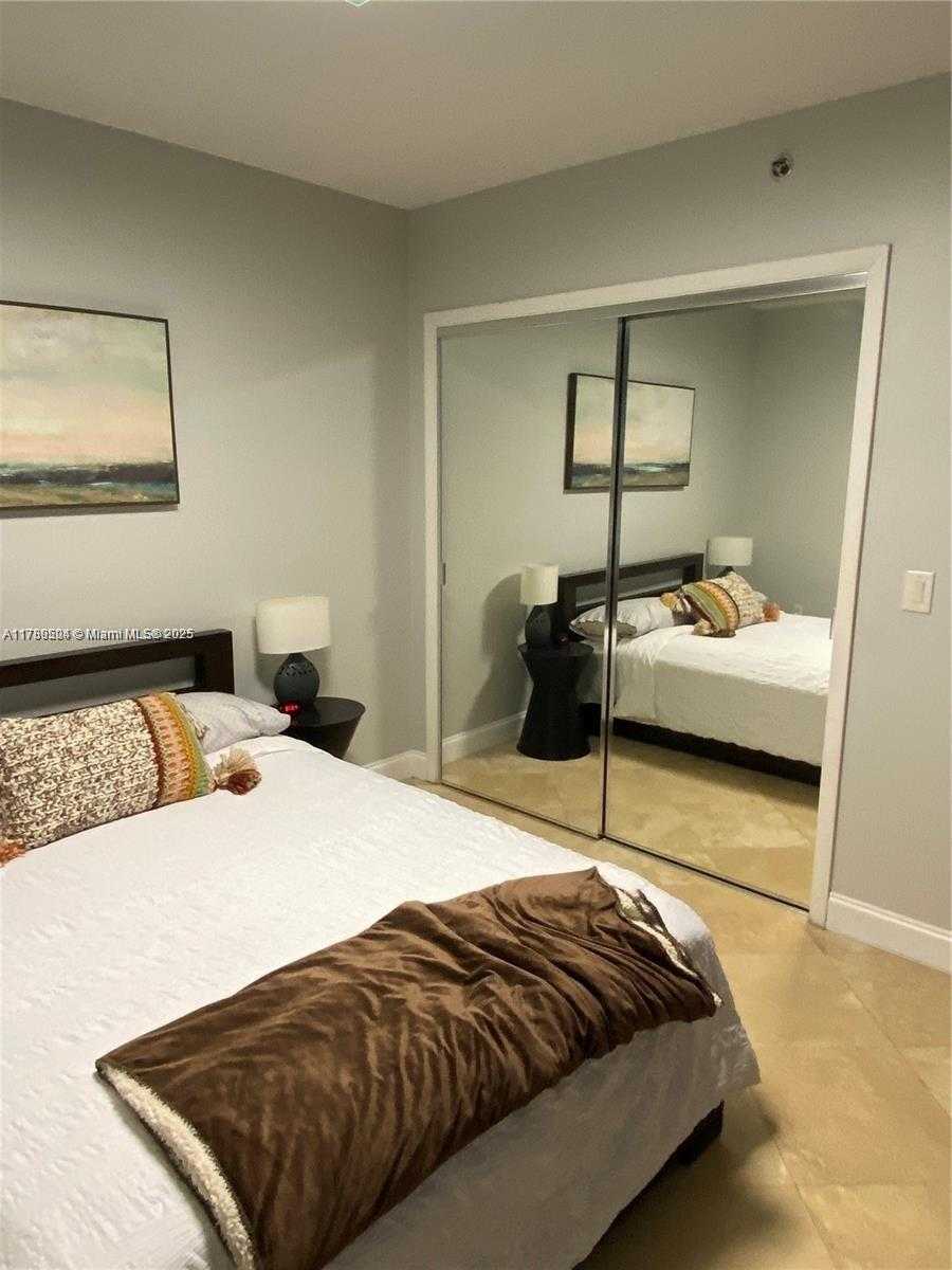 Small Image of 1830 SOUTH OCEAN DR #3609, Hallandale Beach Number 9