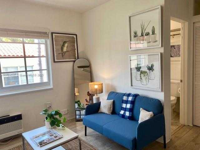 Small Image of 1525 MERIDIAN AVE #204, Miami Beach Number 15