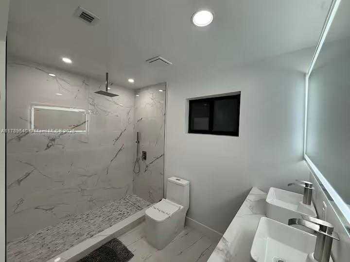 Small Image of 2918 SOUTH WEST 2ND ST #2918, Miami Number 4