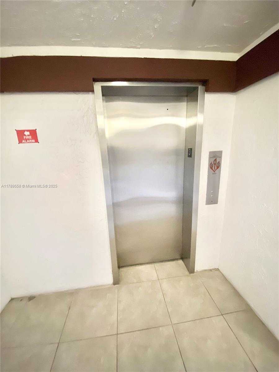 Small Image of 10400 SOUTH WEST 108TH AVE #A315, Miami Number 20