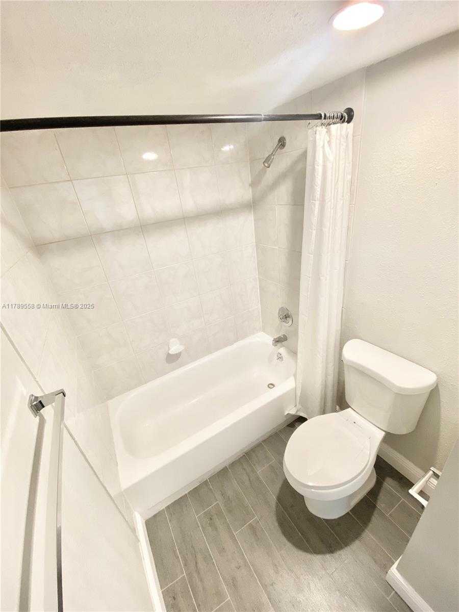 Small Image of 10400 SOUTH WEST 108TH AVE #A315, Miami Number 9