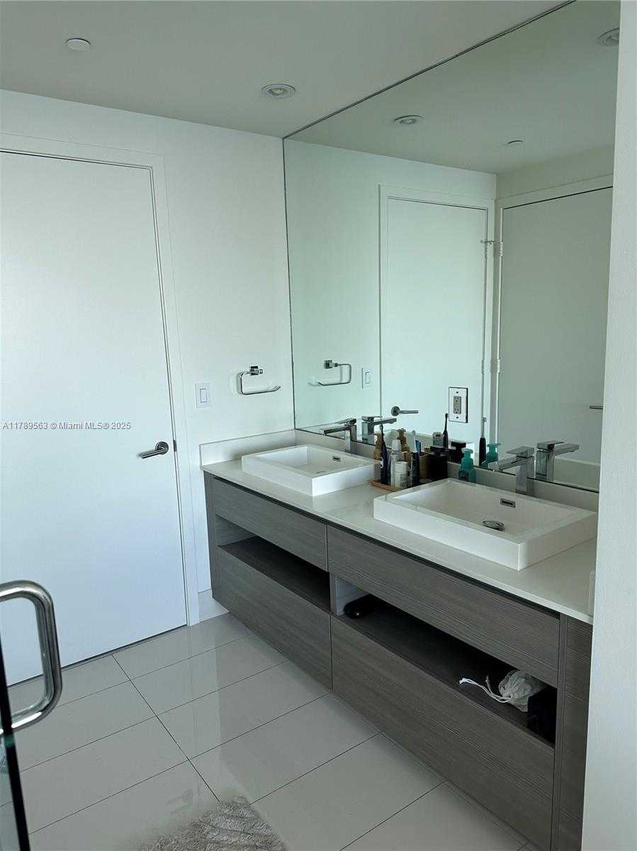 Small Image of 460 NORTH EAST 28TH ST #2107, Miami Number 16