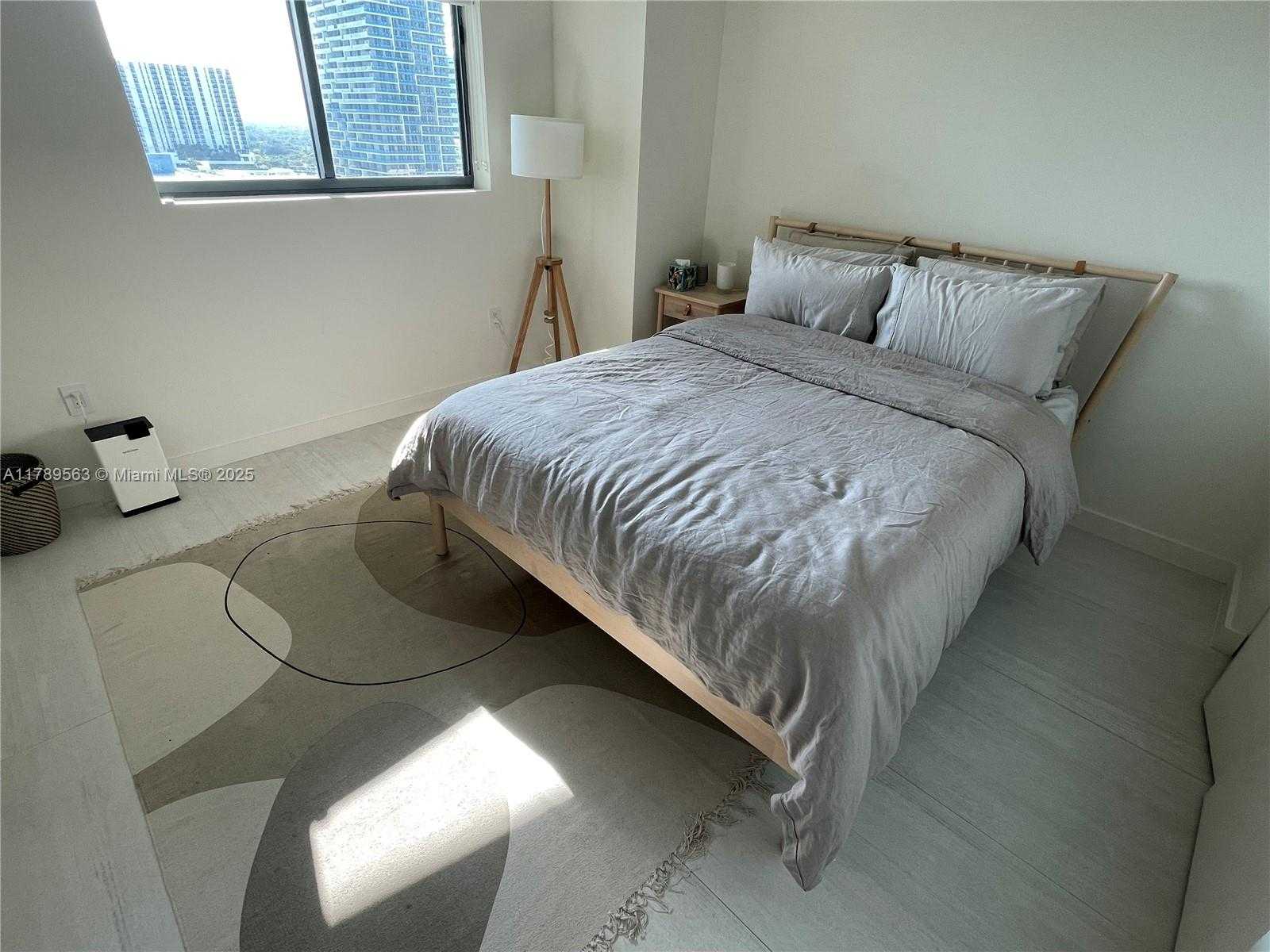Small Image of 460 NORTH EAST 28TH ST #2107, Miami Number 18