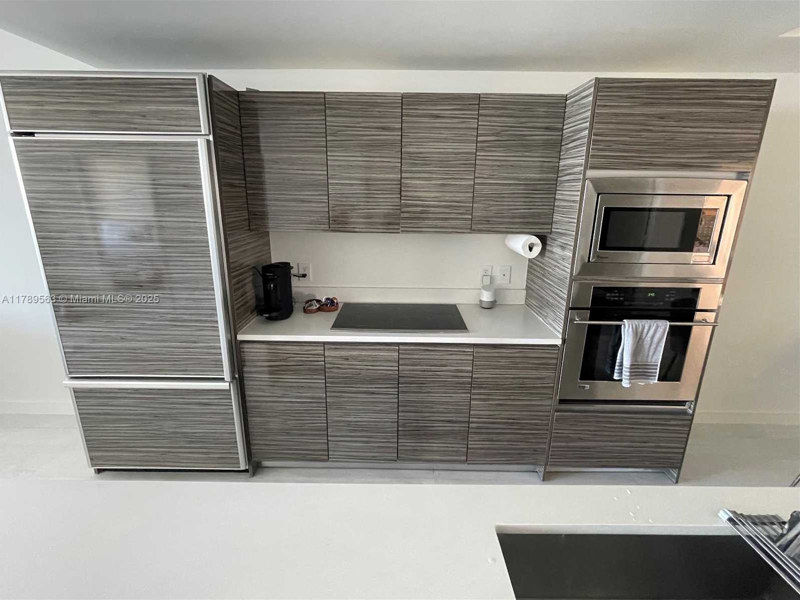 Small Image of 460 NORTH EAST 28TH ST #2107, Miami Number 6