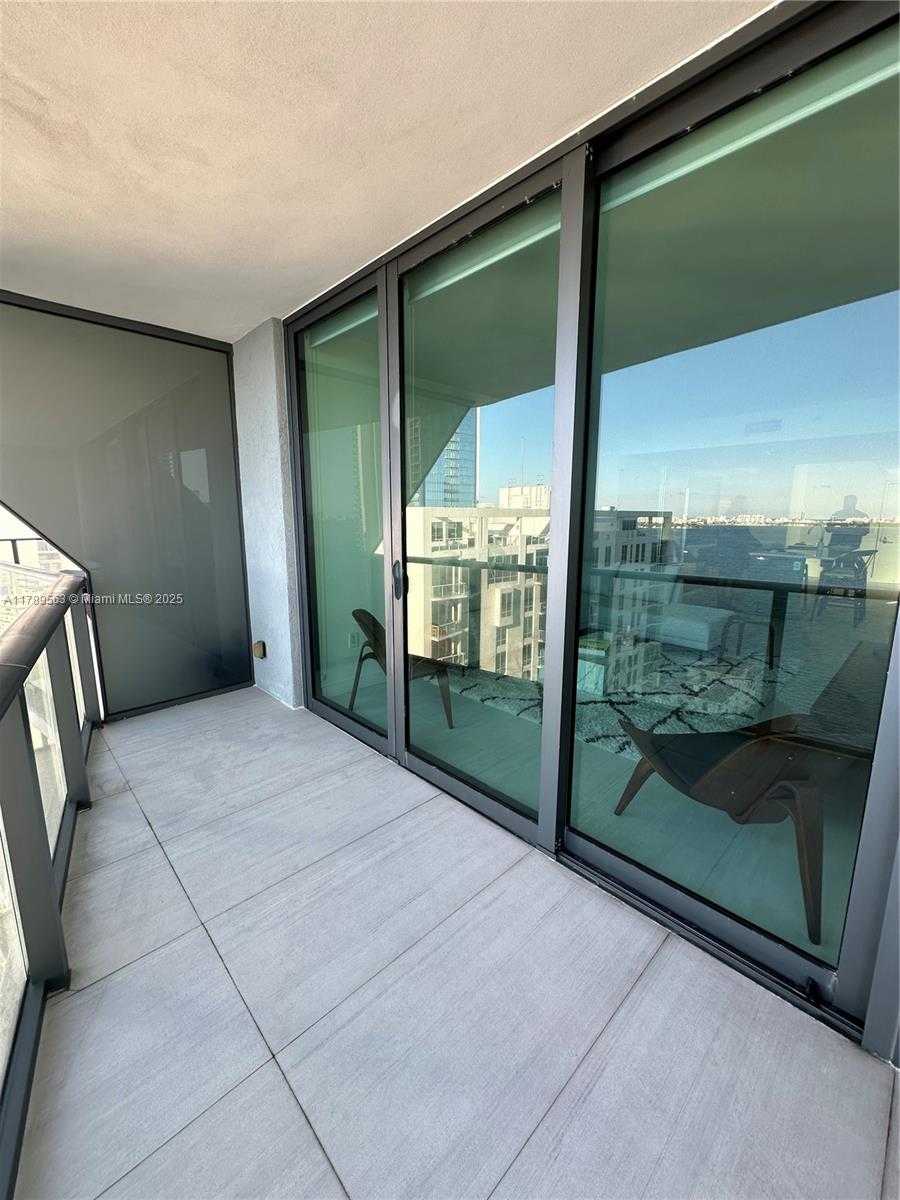 Small Image of 460 NORTH EAST 28TH ST #2107, Miami Number 9