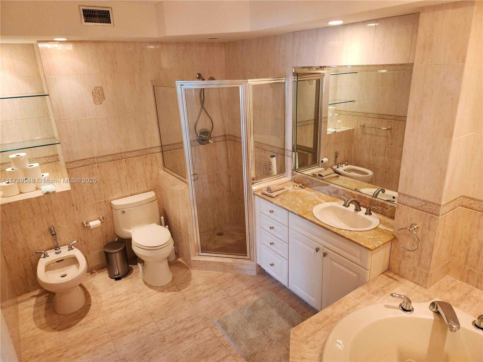 Small Image of 3725 SOUTH OCEAN DR #1108, Hollywood Number 15