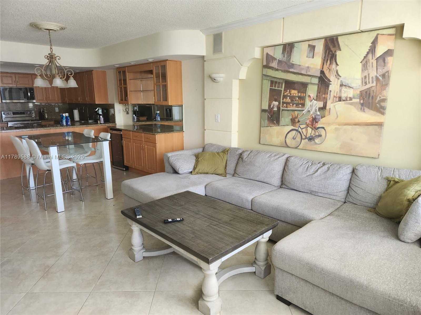 Small Image of 3725 SOUTH OCEAN DR #1108, Hollywood Number 3
