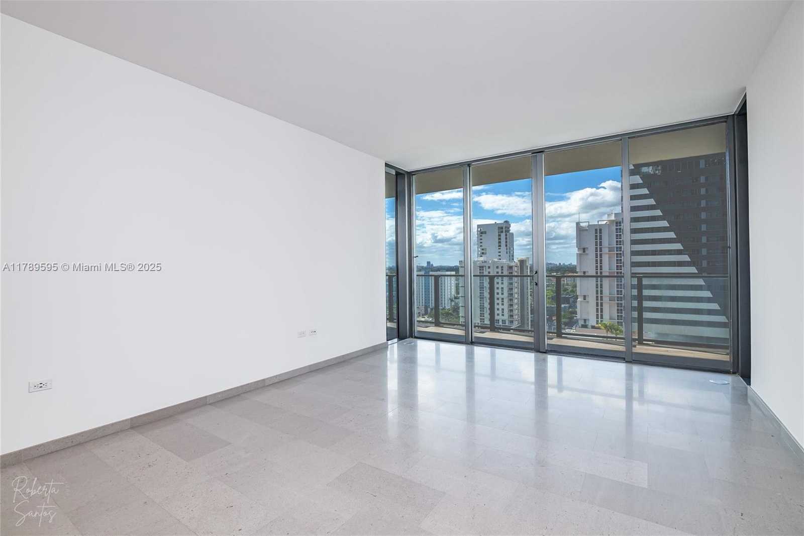 Small Image of 88 SOUTH WEST 7TH ST #1004, Miami Number 18