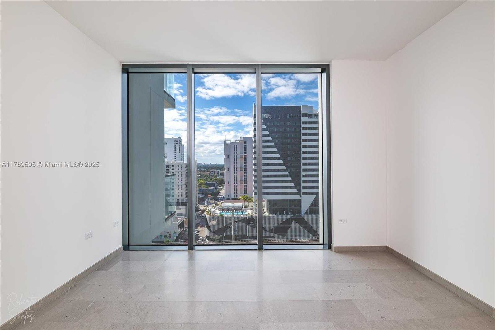 Small Image of 88 SOUTH WEST 7TH ST #1004, Miami Number 28