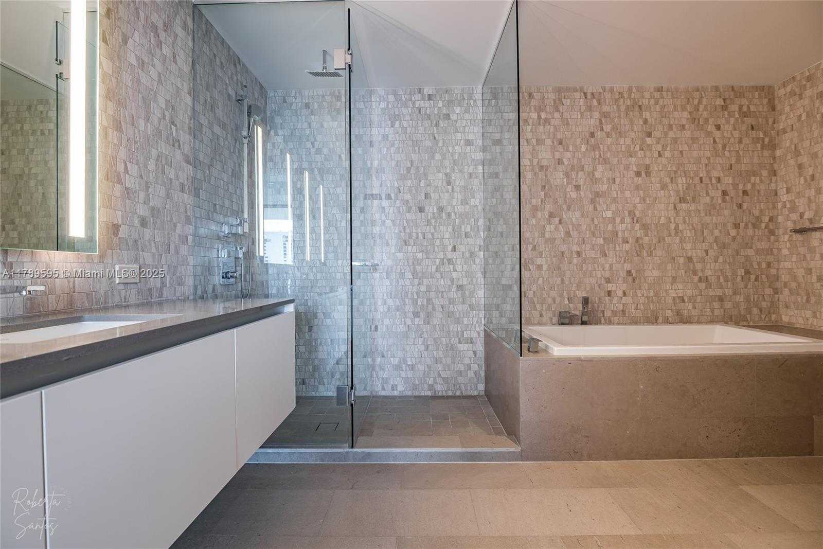 Small Image of 88 SOUTH WEST 7TH ST #1004, Miami Number 8
