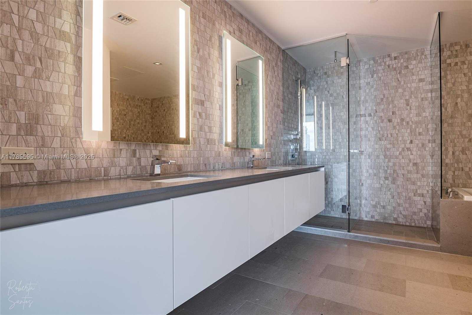 Small Image of 88 SOUTH WEST 7TH ST #1004, Miami Number 9