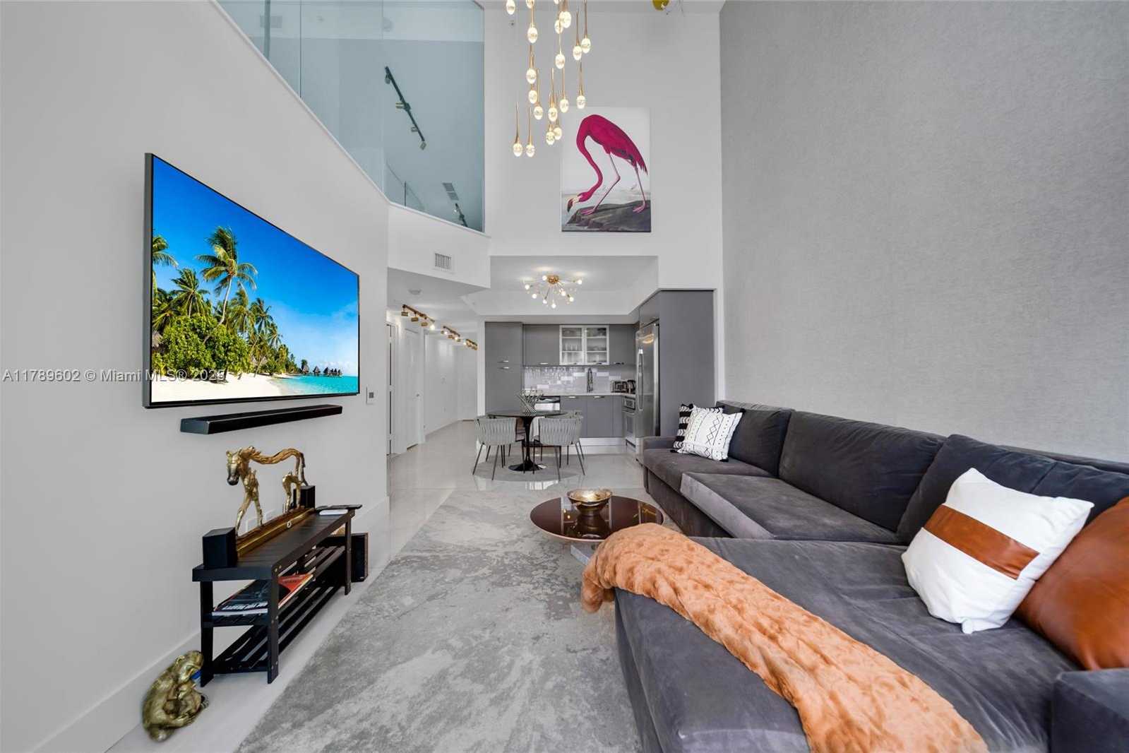 Small Image of 41 SOUTH EAST 5TH ST #1407, Miami Number 27