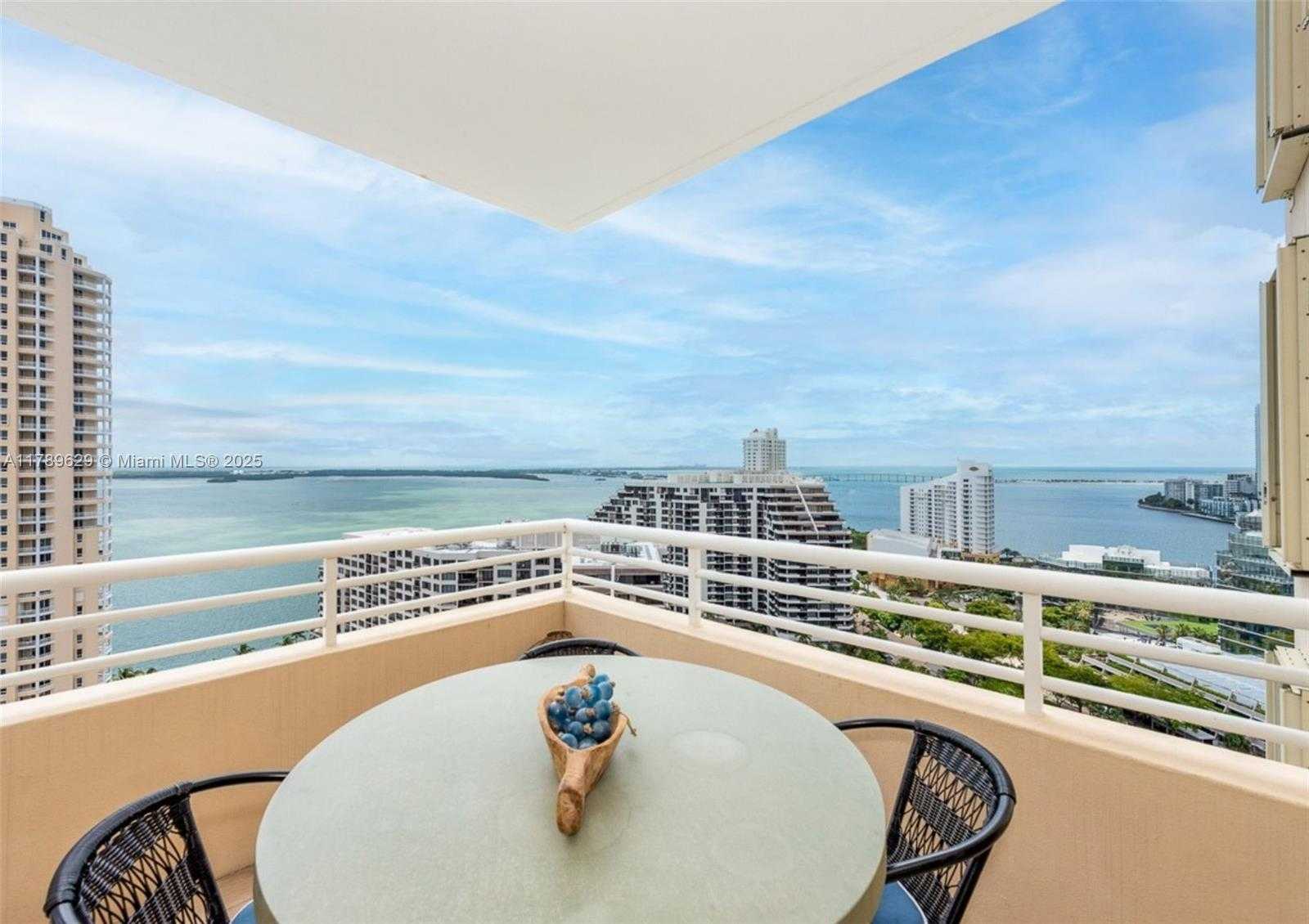 Small Image of 888 BRICKELL KEY DR #2501, Miami Number 25