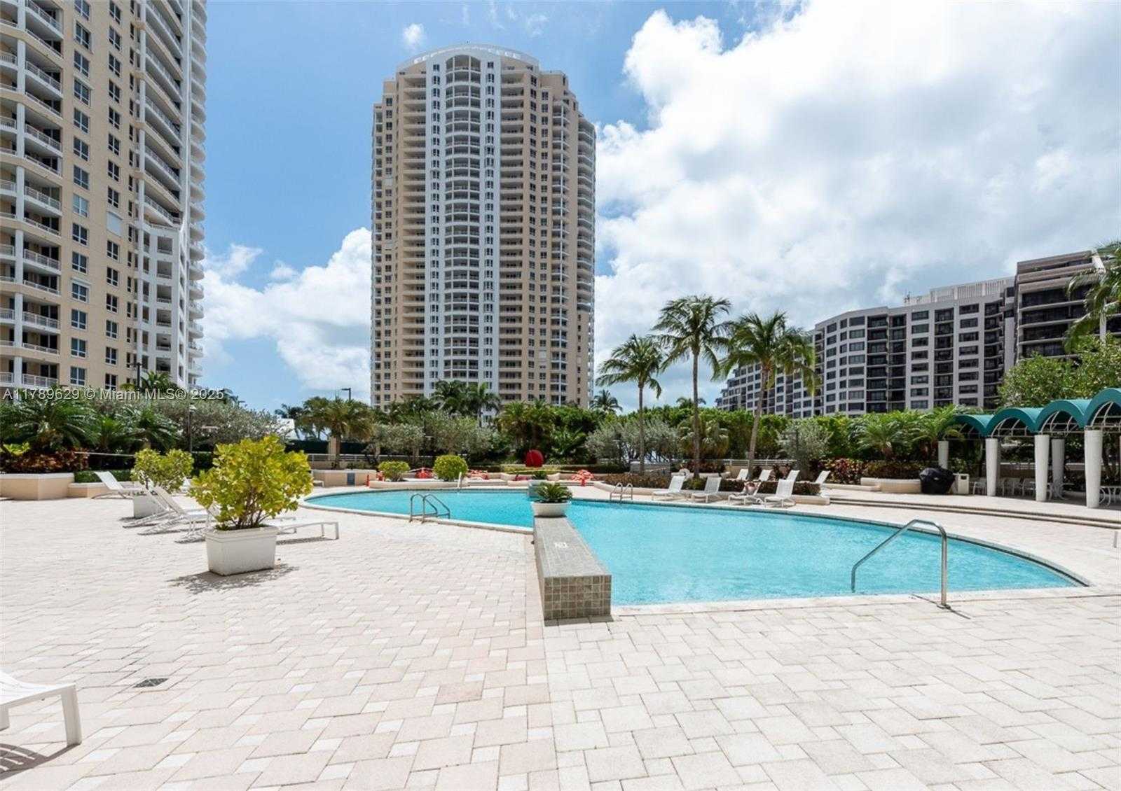 Small Image of 888 BRICKELL KEY DR #2501, Miami Number 27