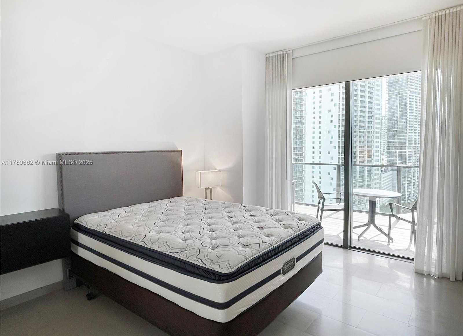 Small Image of 68 SOUTH EAST 6TH ST #1903, Miami Number 21