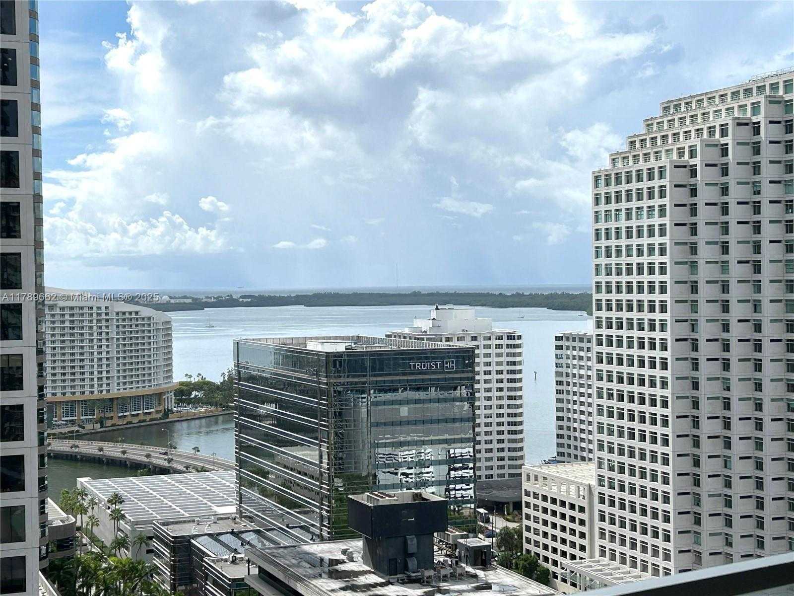 Small Image of 68 SOUTH EAST 6TH ST #1903, Miami Number 24