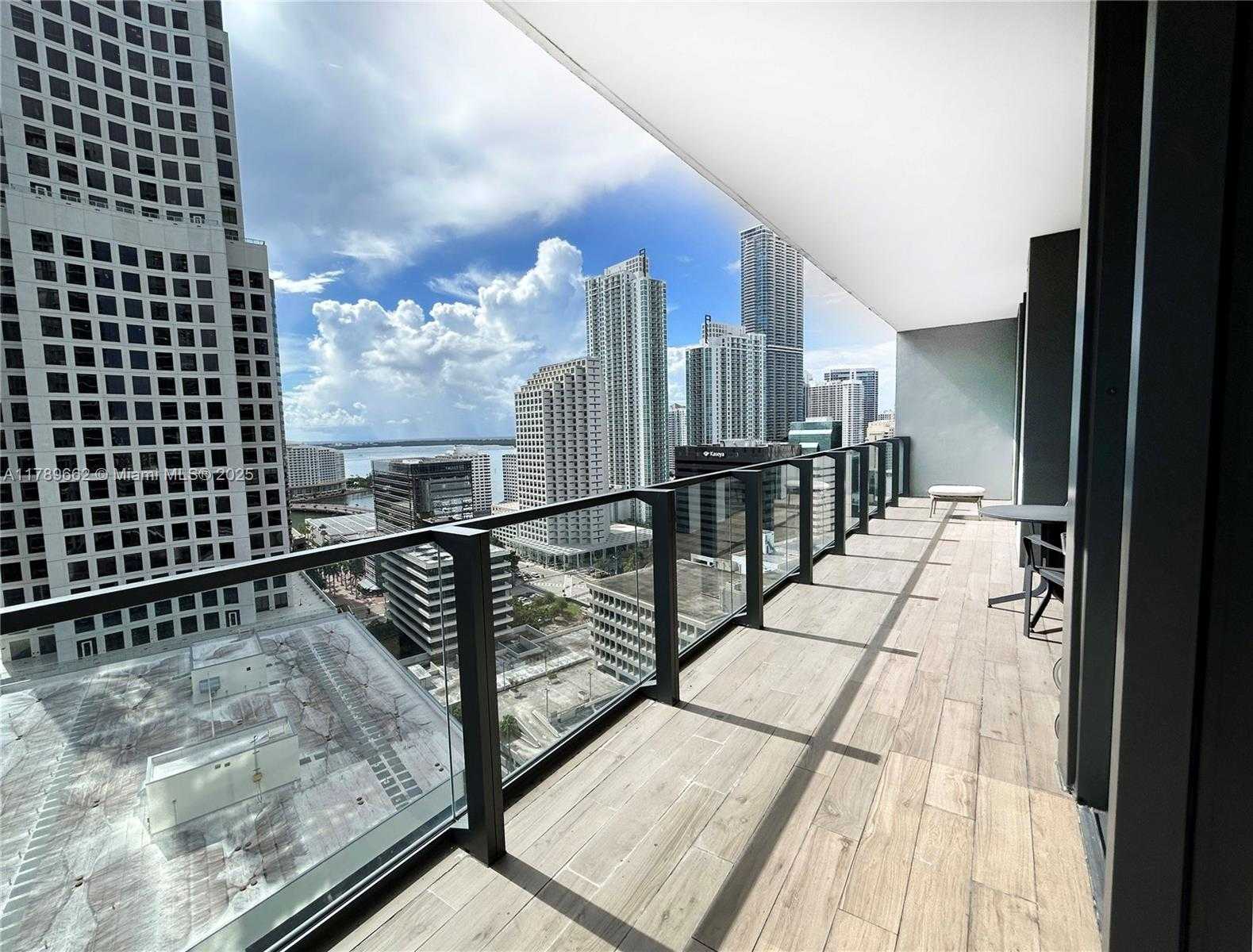 Small Image of 68 SOUTH EAST 6TH ST #1903, Miami Number 25