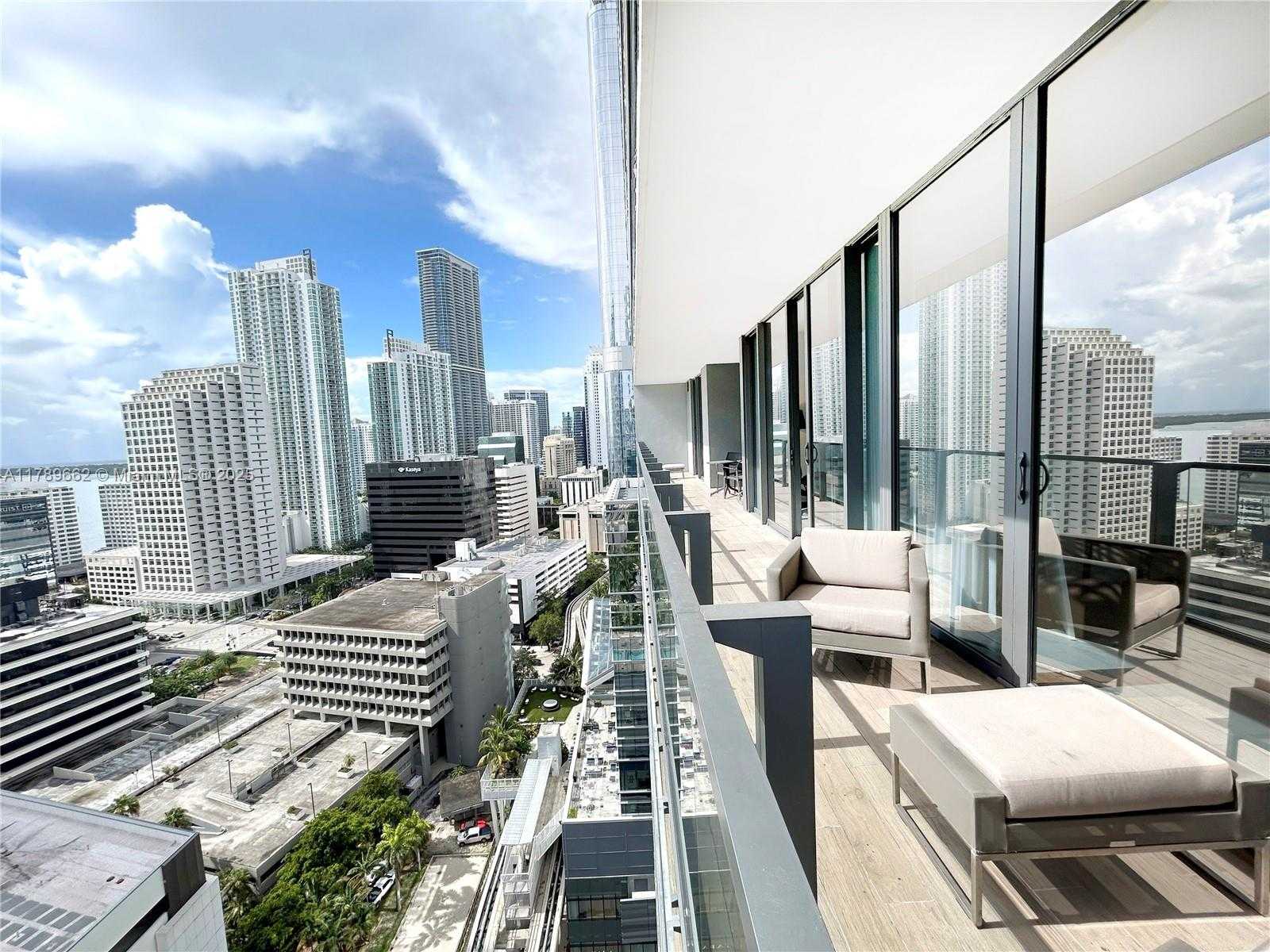 Small Image of 68 SOUTH EAST 6TH ST #1903, Miami Number 27