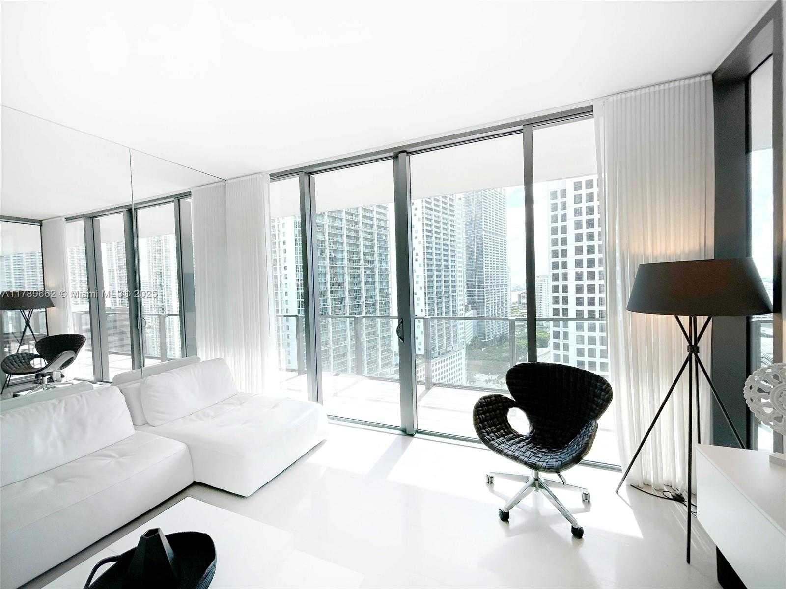 Small Image of 68 SOUTH EAST 6TH ST #1903, Miami Number 3