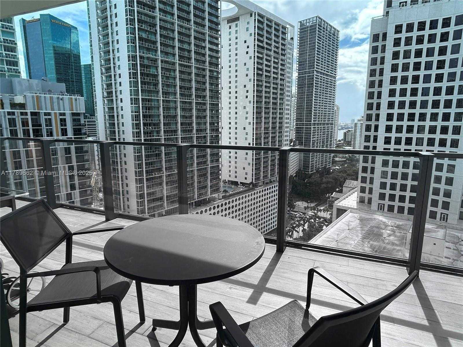 Small Image of 68 SOUTH EAST 6TH ST #1903, Miami Number 7