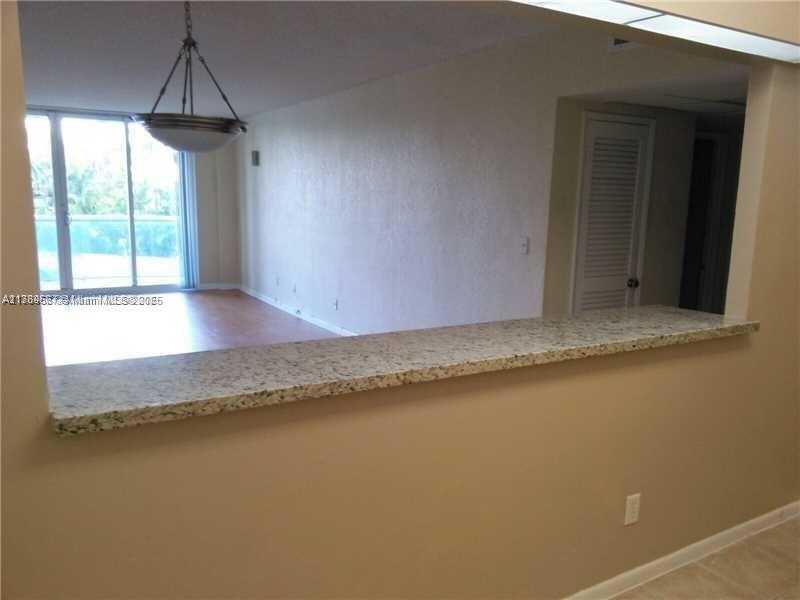 Small Image of 19370 COLLINS AVE #224, Sunny Isles Beach Number 4