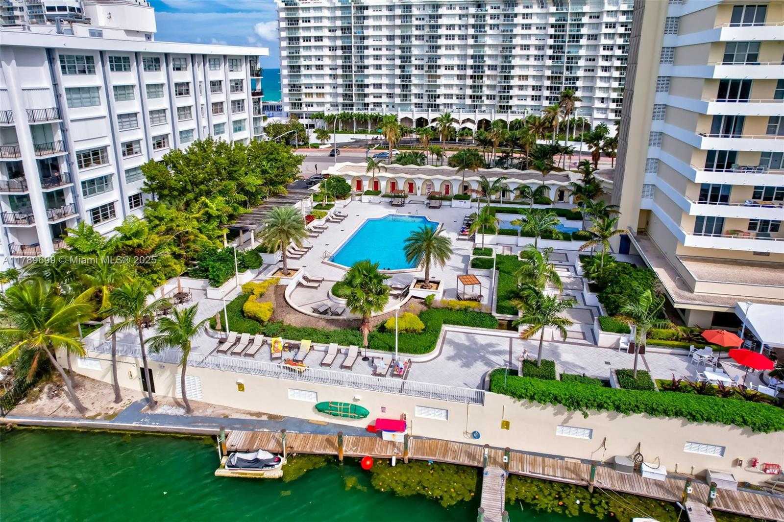 Small Image of 5600 COLLINS AVE #16F, Miami Beach Number 21