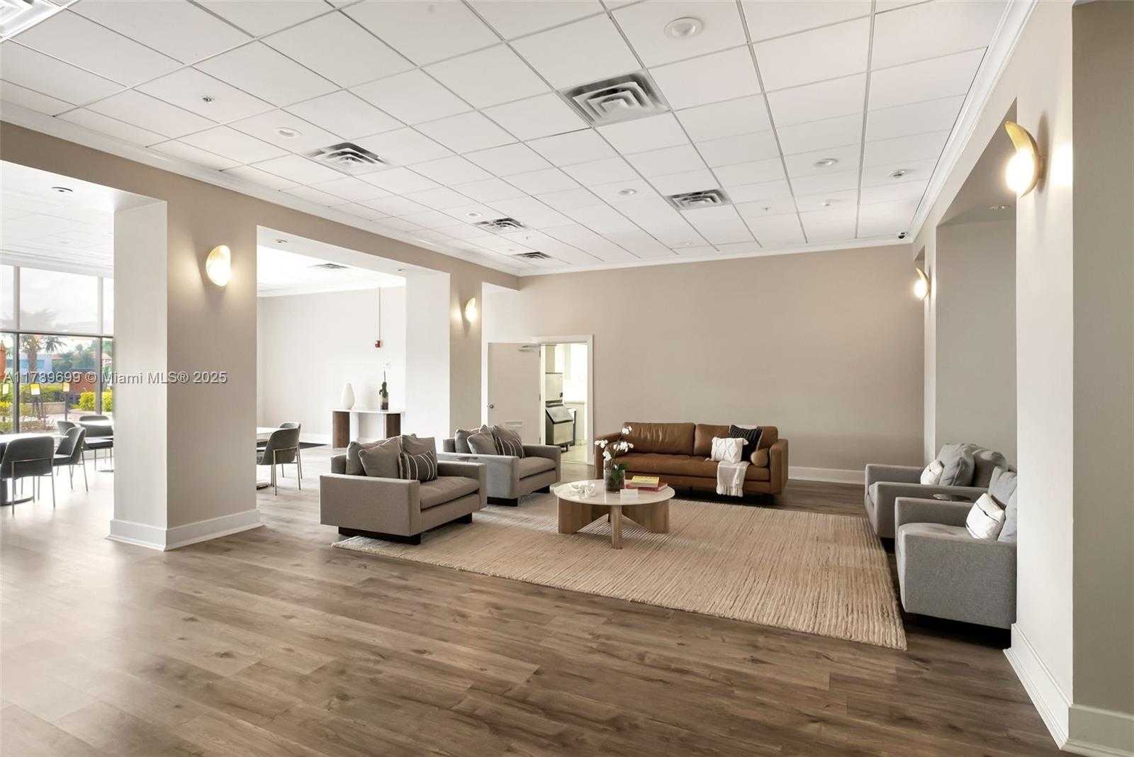 Small Image of 5600 COLLINS AVE #16F, Miami Beach Number 26